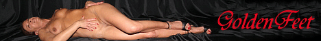 Sarah Goldenfeet | Fetish MILF Shows Off Great Legs And Feet In Stockings Pantyhose And Fuck Me Heels